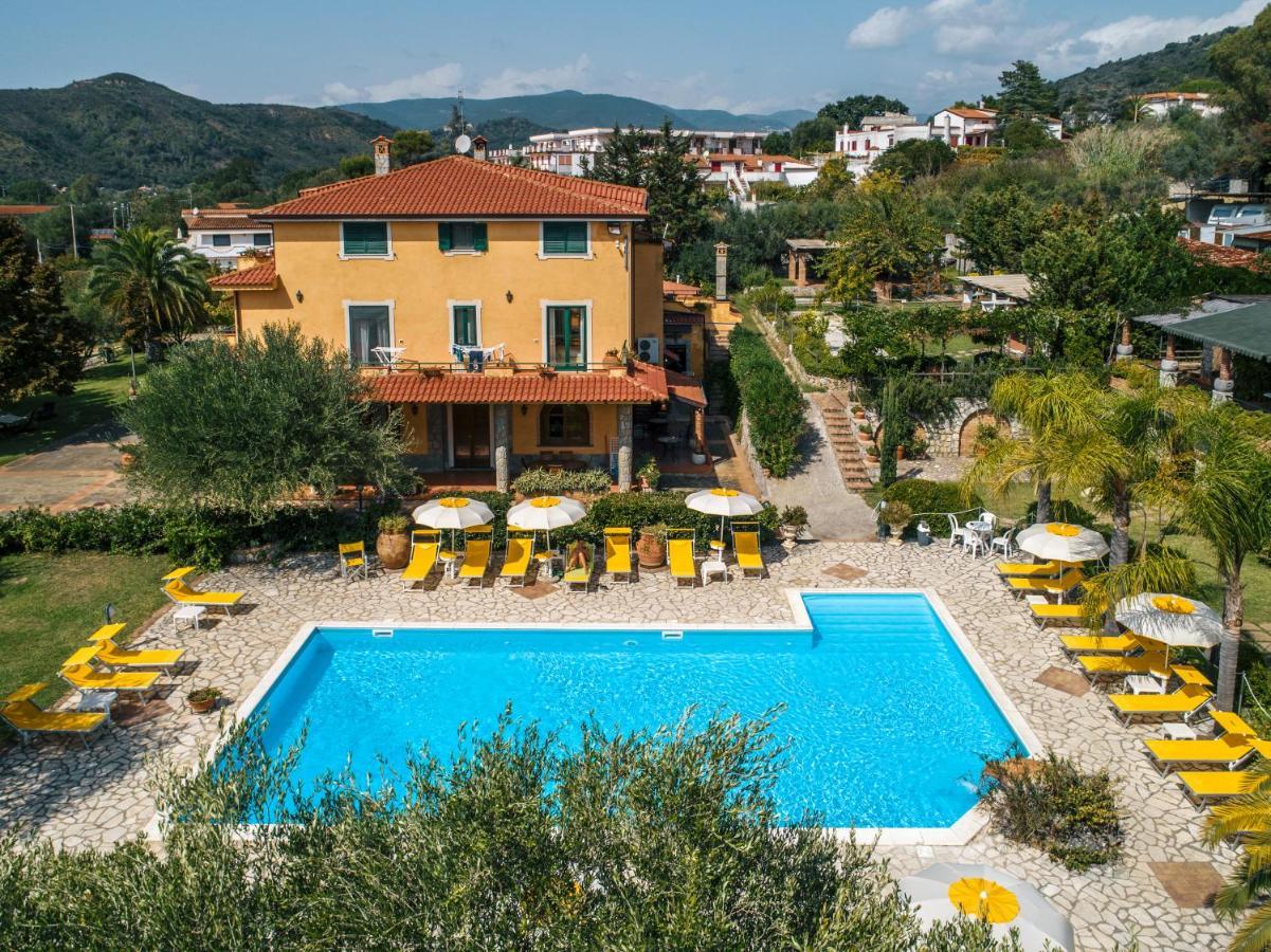 Residence E B&B Villamirella Palinuro Buitenkant foto
