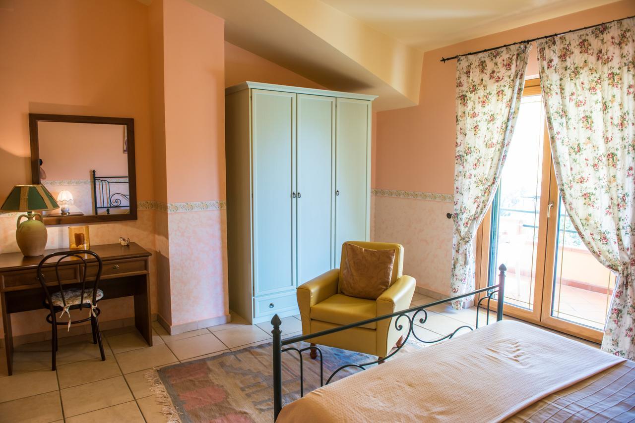 Residence E B&B Villamirella Palinuro Buitenkant foto